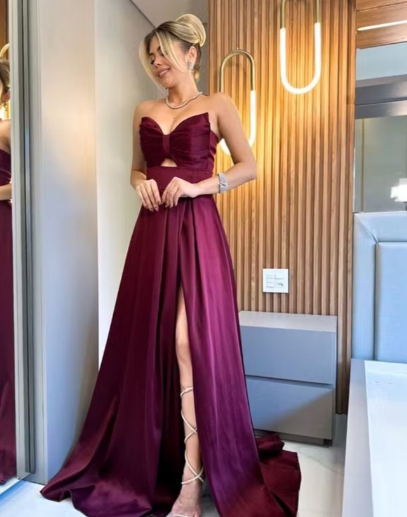 Vestido Marsala Sofisticado
