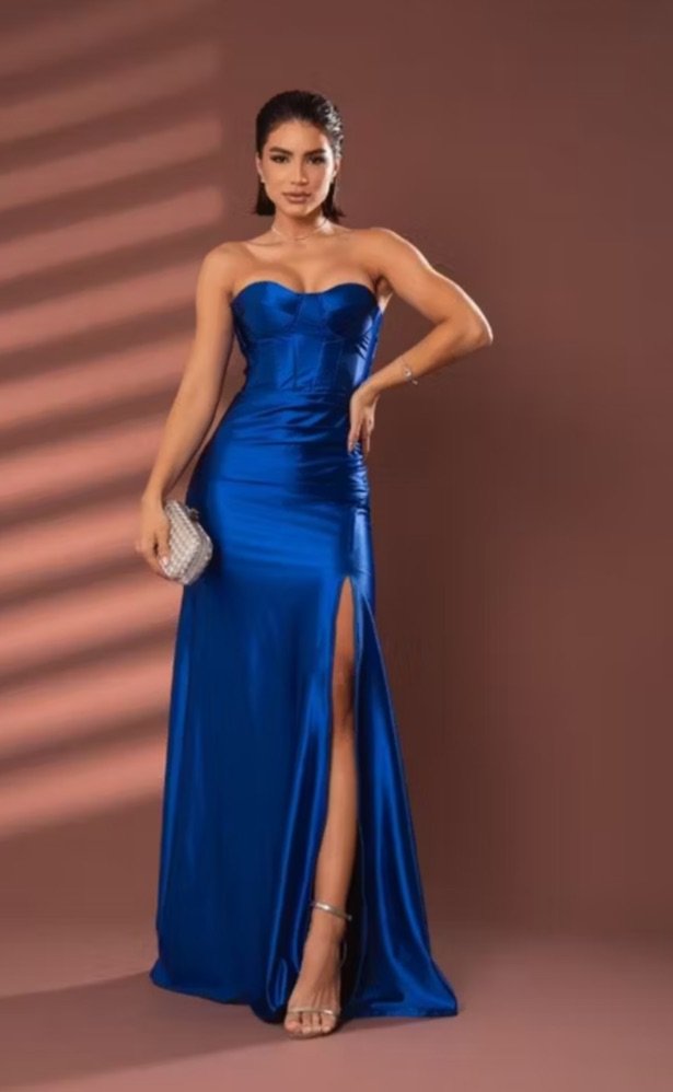Vestido Azul Sofisticado e Elegante