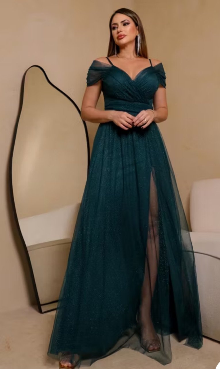 Glamour Verde em Fenda Elegante