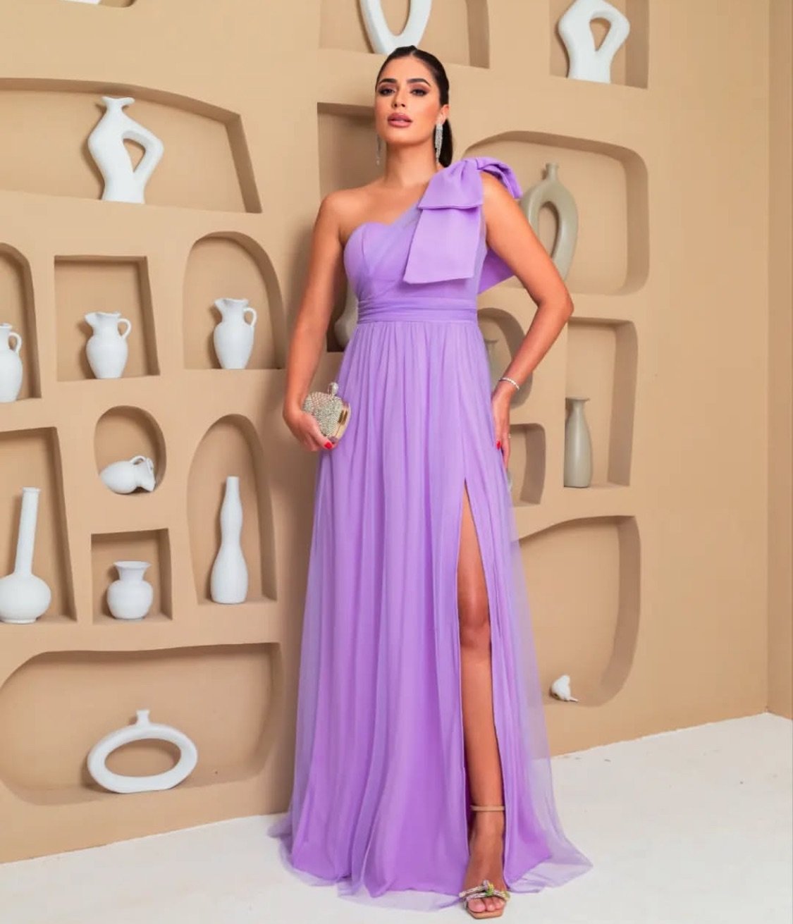 Vestido Lilás Elegante com Fenda