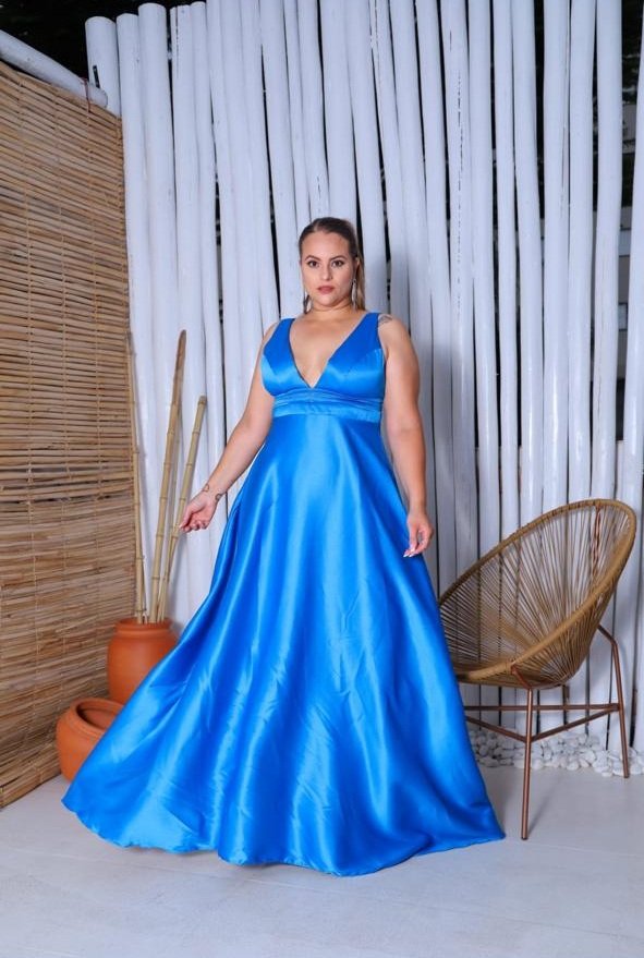 Vestido Azul Elegante e Fluido