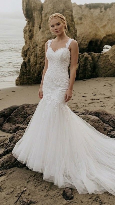 Vestido Sereia com Renda Delicada
