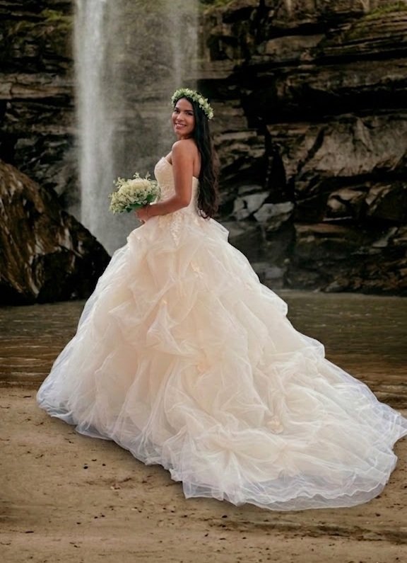 Vestido de Noiva Romântico