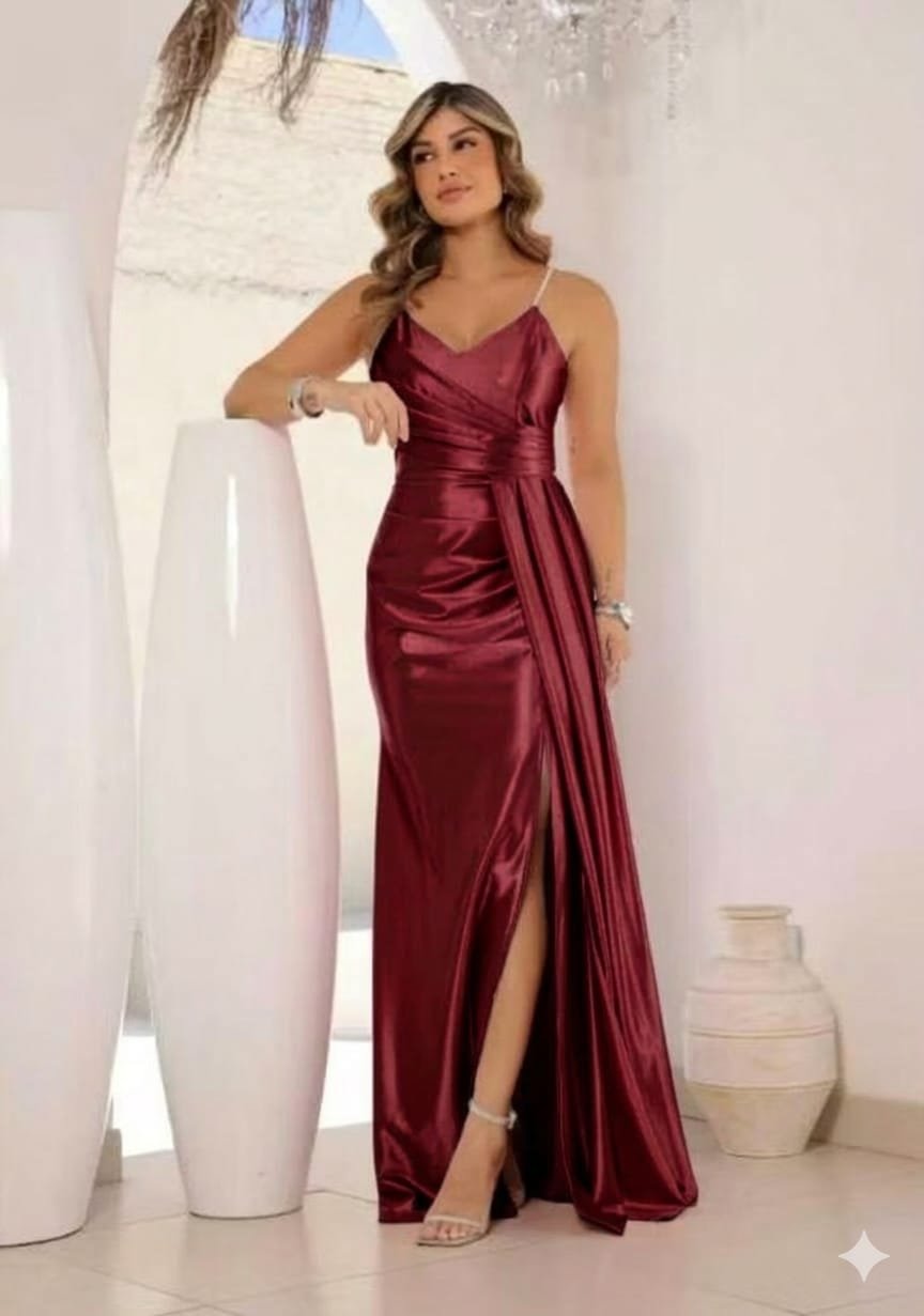 Vestido Elegante Vinho com Fenda